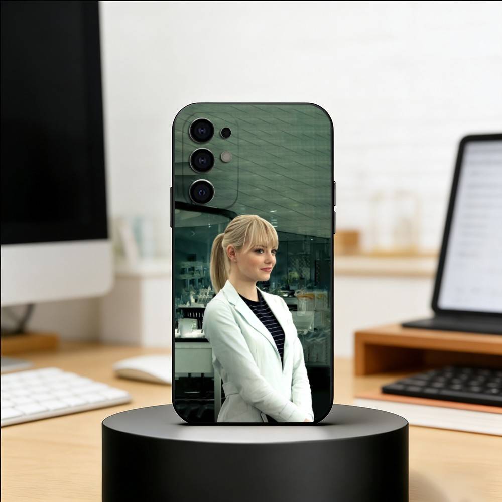 Emma Stone Phone Case For Samsung S25,S24,S21,S22,S23,S30,Ultra,S20,Plus,Fe,Soft Silicone Black Cover