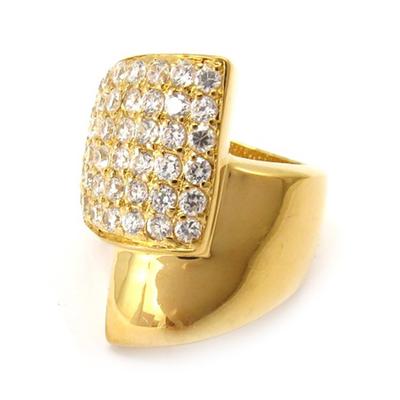 Weißer vergoldeter 'Göttin' Ring