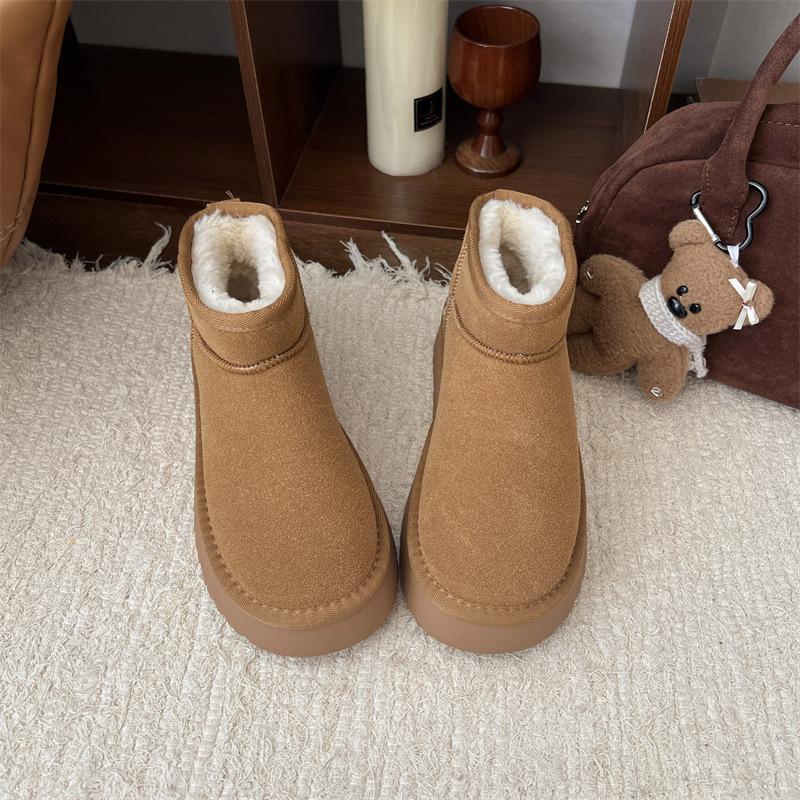

Short snow boots women s winter Internet celebrities 2025 new thick-soled heightening velvet warm and non-slip Northeast cotton shoes 40 малиновый