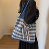 Nova Bolsa de Crochê Listrada com Laço Grande Capacidade Casual Bolsa de Ombro Tecida Multicolorida Bolsa de Tricô Feita à Mão