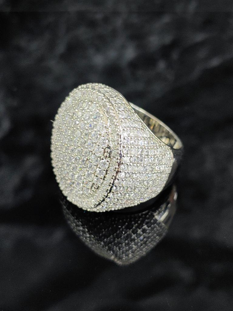 New European and American Popular Round Ring with Copper Inlaid with Zircon and Full Diamond, Personalized Hip-hop Fashion Brand Couple Accessory Ring