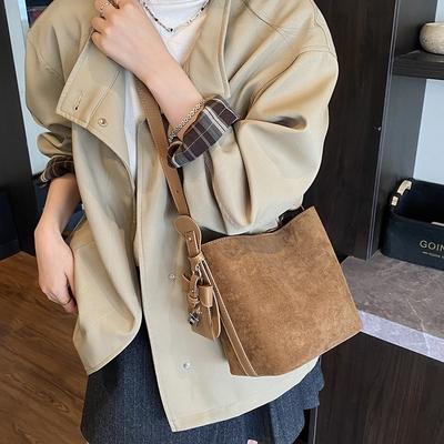 Premium Wildledertasche Damen neue vielseitige Schulter-Mutter-und-Kind-Tasche mit großem Fassungsvermögen Pendler-Bucket-Bag
