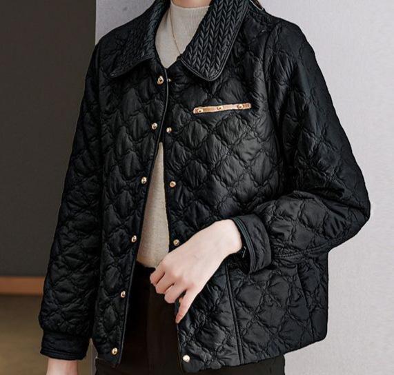 Autumn and winter new small fashion trend small fragrant design sense versatile short warm cotton jacket