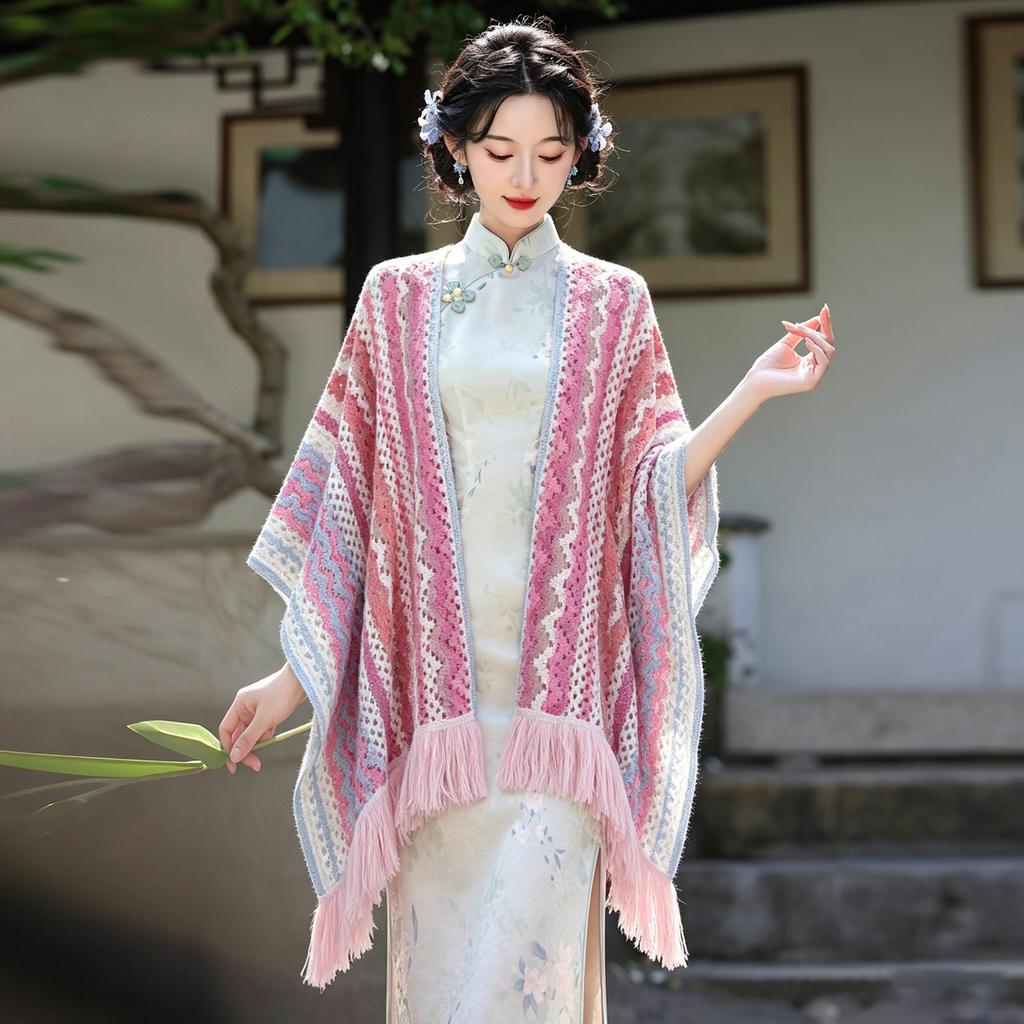Solid color gray triangular shawl with women's new triangular scarf, young fashion and high sense of versatility