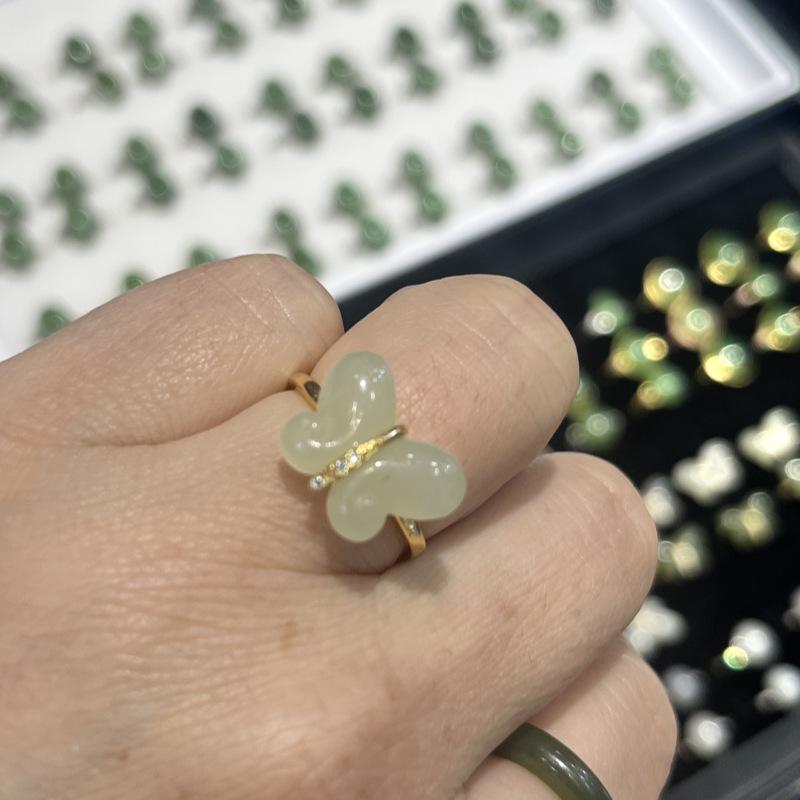 Hetian Jade Schmetterlingsring: 925er Sterlingsilber, Eingelegtes Jadeit, Vielseitiges Damengeschenk.