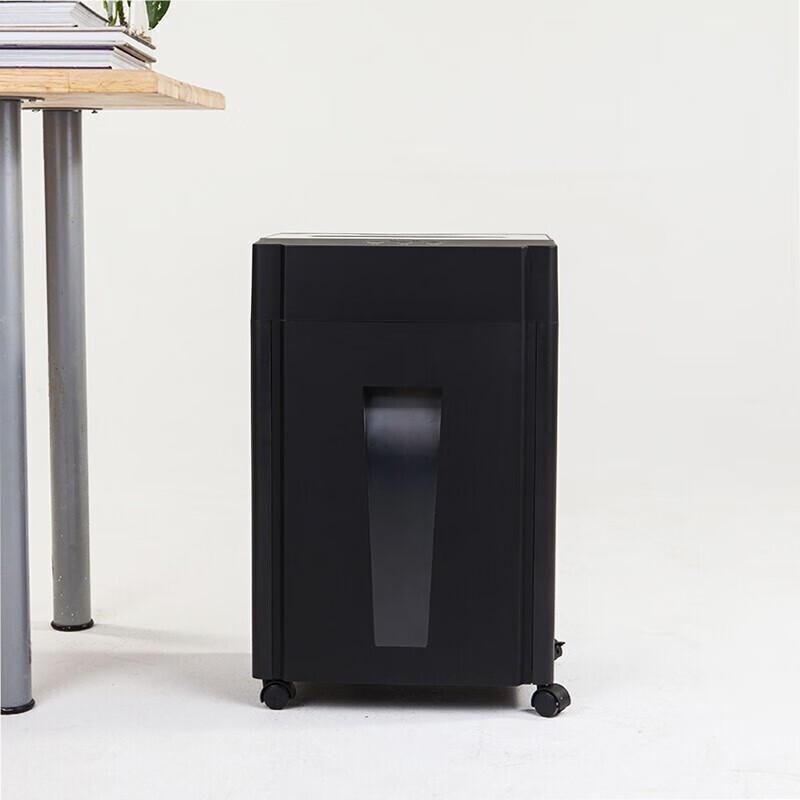 M&G Commercial High-Security Paper Shredder CN plug (adapter included)