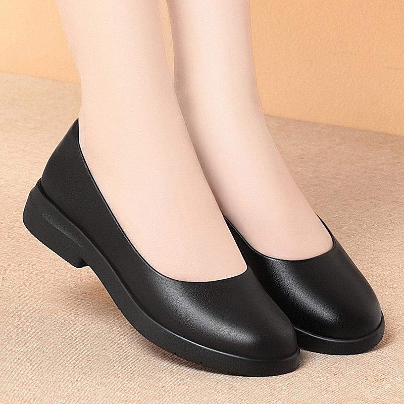 Low Heel Round Toe Work Shoes Black Single Shoes Professional Formal Shoes Women's Shoes Comfortable Middle-Aged Leather Shoes