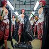 JT Statue One Piece Anime Red Hair Shanks Figure Collectible Table Decor Action Toy Model Playable Gift From Japan Fans Gifts