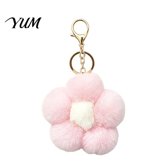 Aesthetic Handbag Pendant Plush Flower Keychain for Handbags, Five-petal Bag Charm, Women Fluffy Backpack Hanging Accessory Metal Key Chain