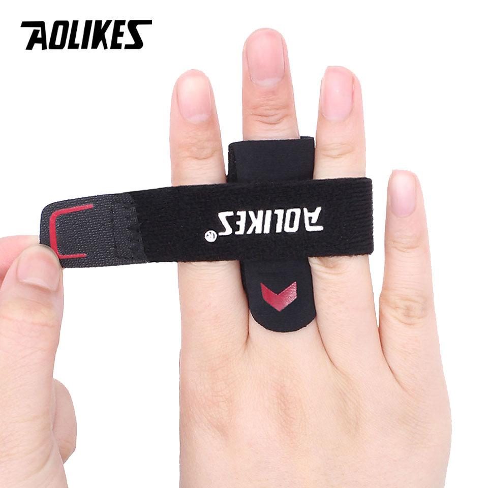 

Aolikes Finger Splint Guard Support Sleeve for Basketball Sports Arthritis Protection Wraps 1Pcs M