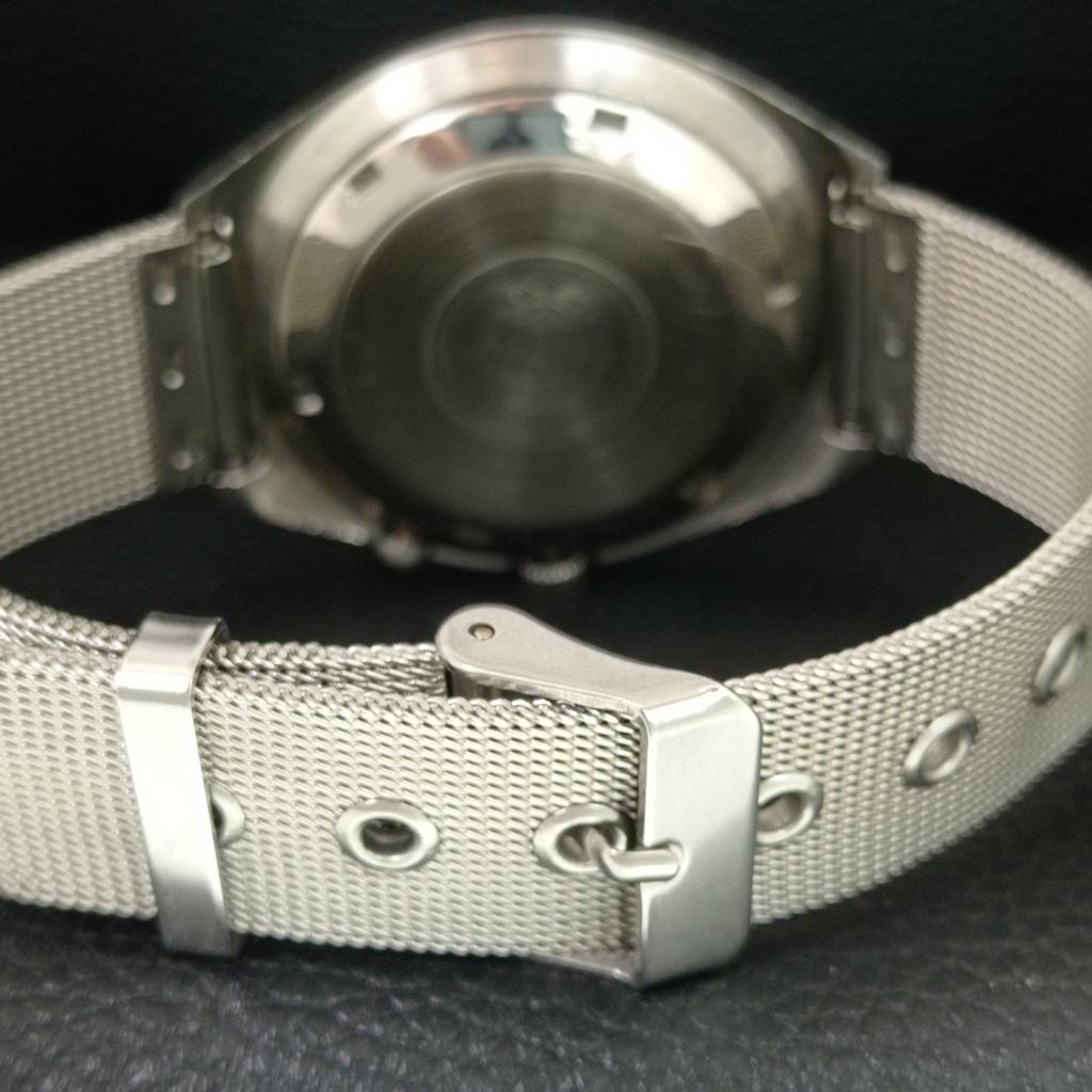 VINTAGE RICOH R31 AUTOMATIC JAPAN MENS PURPLE COLOR DIAL WATCH a709217-1