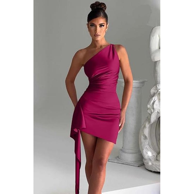 Europäisches und amerikanisches einseitiges plissiertes sexy Satin-Kleid mit geschlitzten Ärmeln, europäischer und amerikanischer Sommer-Temperament, figurbetont