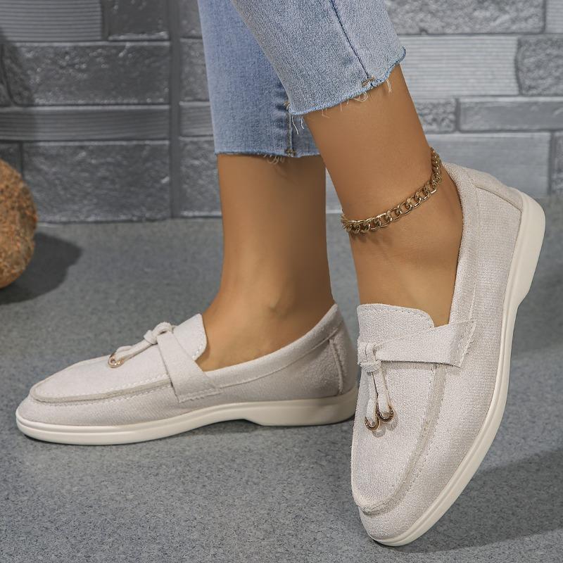 Women's Suede Flat Sole Large Size Low Top Single Shoes Women's Soft Sole Lightweight Solid Overfoot Shoes