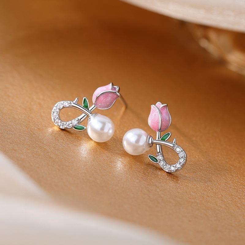 New Fashion Creative Tulip 925 Sterling Silver Temperament Pearl Cute And Compact Personality Exquisite Stud Earrings TYB307