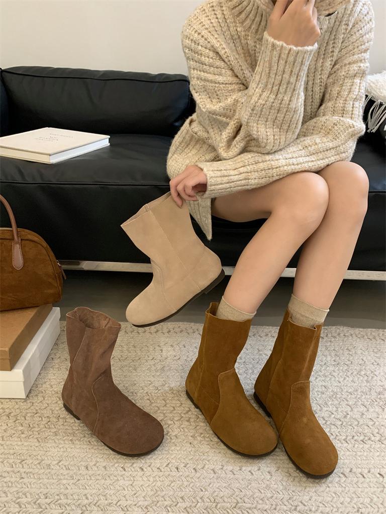 Autumn and Winter Round Head Short Boots Women's 2025 New Soft-soled Flip Fur Boken Two-wear Boots Martin Boots