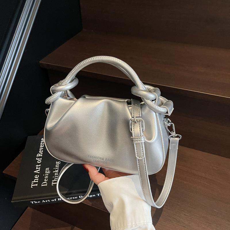 Premium Sense Super Fire Niche Bag Women's 2025 New Summer Versatile Messenger Bag Fashionable Portable Pleated Small Bag