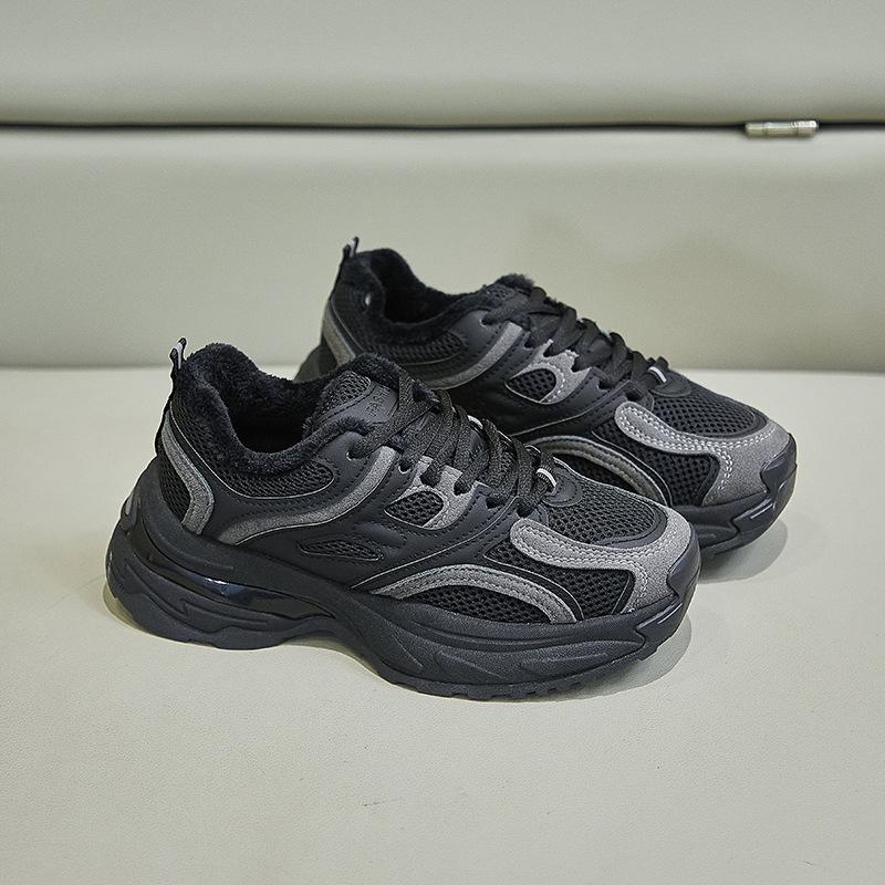 

Женские зимние кроссовки на подкладке из искусственного меха. Уличная спортивная обувь из искусственной кожи. Повседневная теплая флисовая подкладка для зимней обуви с нескользящей толстой подошвой для женщин. 39 чёрный