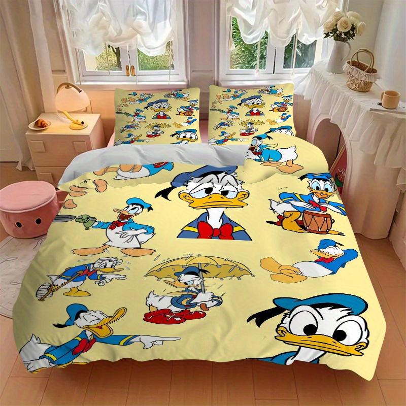 

3pcs Donald Duck Character Quilt Set Soft and Comfortable Bedroom, Guest Room and Dorm Decor Bedding Set W041 240x220cm