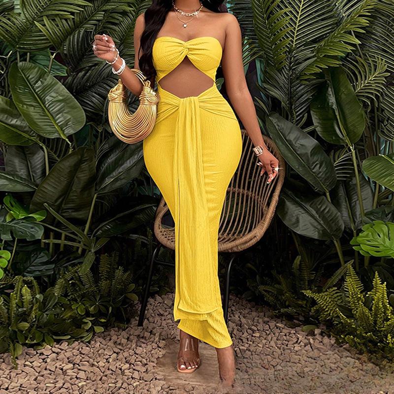 Europäisches und amerikanisches Sommer-Einfarbiges Kleid mit Schlitz, trägerlos, rückenfrei und mit freiem Bauchnabel