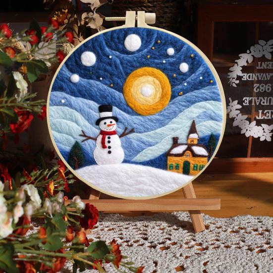 Christmas Needle Felting Kit Holiday Felt Painting Set for Beginners Starter Needle Felting DIY Craft Kit with Pad Needles Wool Decorative Frame