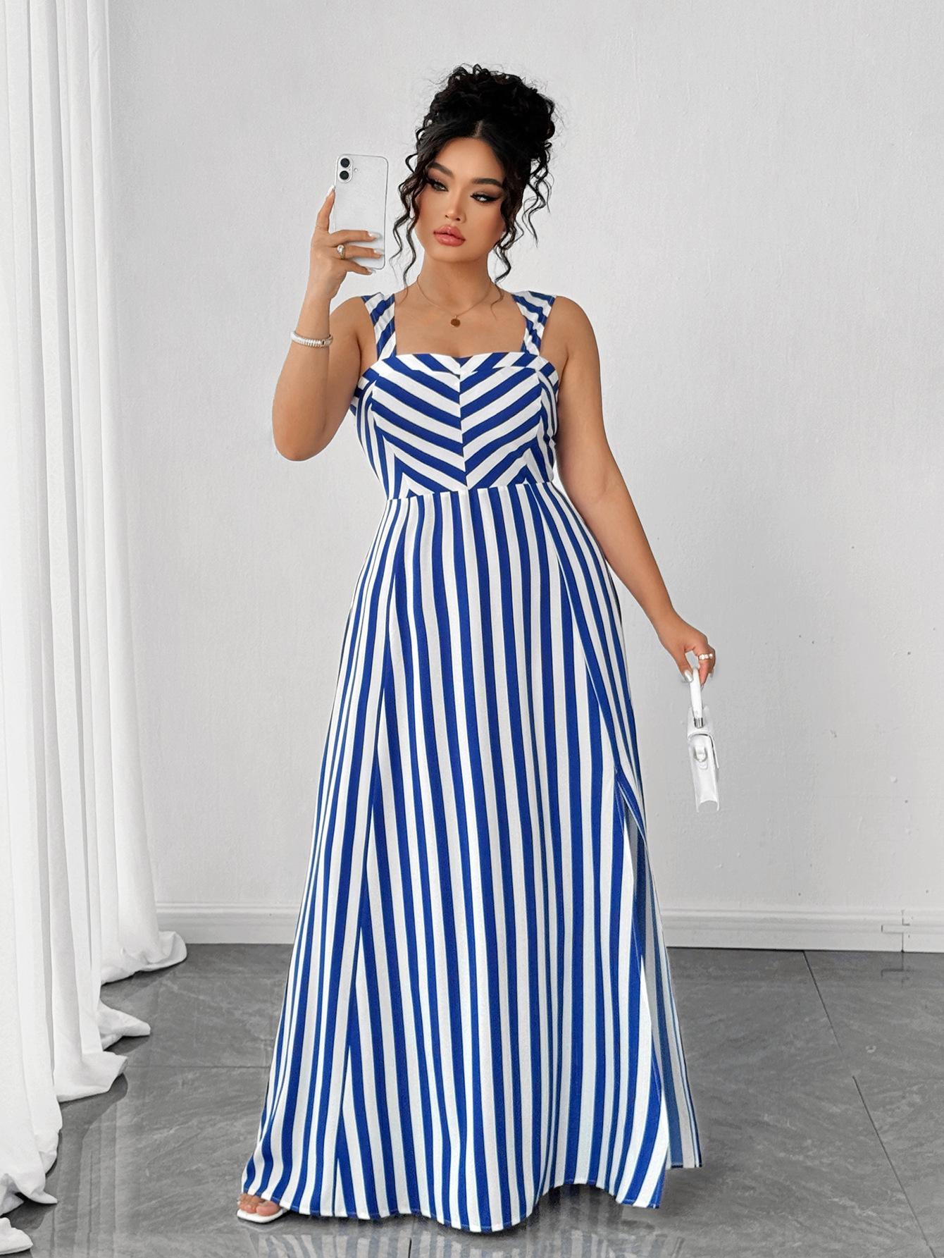 

Plus Size Summer Striped Sleeveless Dress - European & American Style 2XL синій