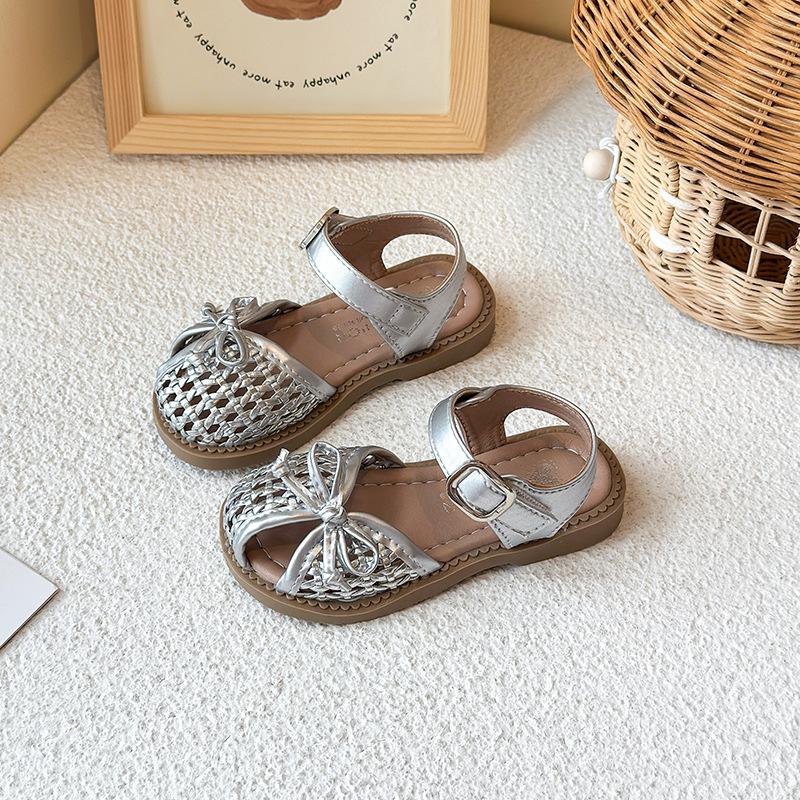 Kids Princess Shoes Weave Simple Bows Girls Sandals Ins Trendy Casual 2025 Summer New Children Beach Shoes Hollowed-out Ins