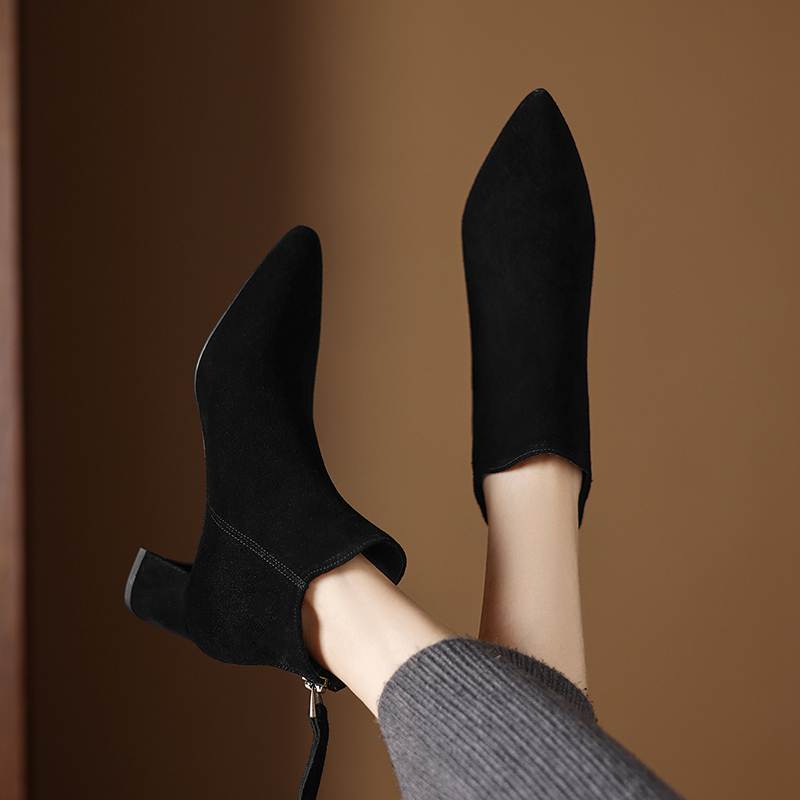 Krazing Pot Cow Suede Nubuck Pointed Toe Thick Heels Chelsea Boots Size 43 Zip Basic Clothing Women Ankle Boots