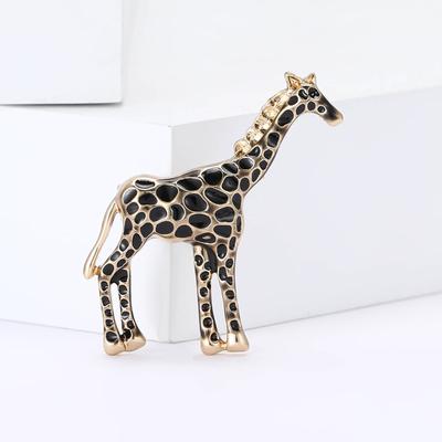 Fashion Cartoon Alloy Enamel Giraffe Brooch Exquisite Versatile Women'S Clothing Corsage Ornament Pin