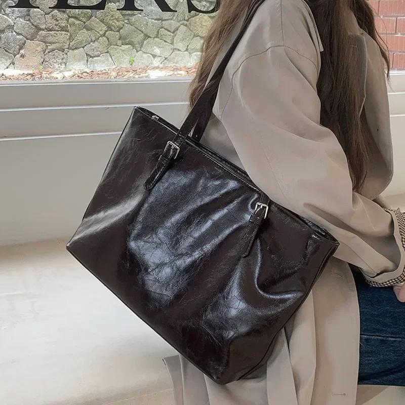 Women Handbags large Capacity Commuting Female Shoulder Bags Soft Pu leather Travel big Totes ladies Hand Bag black