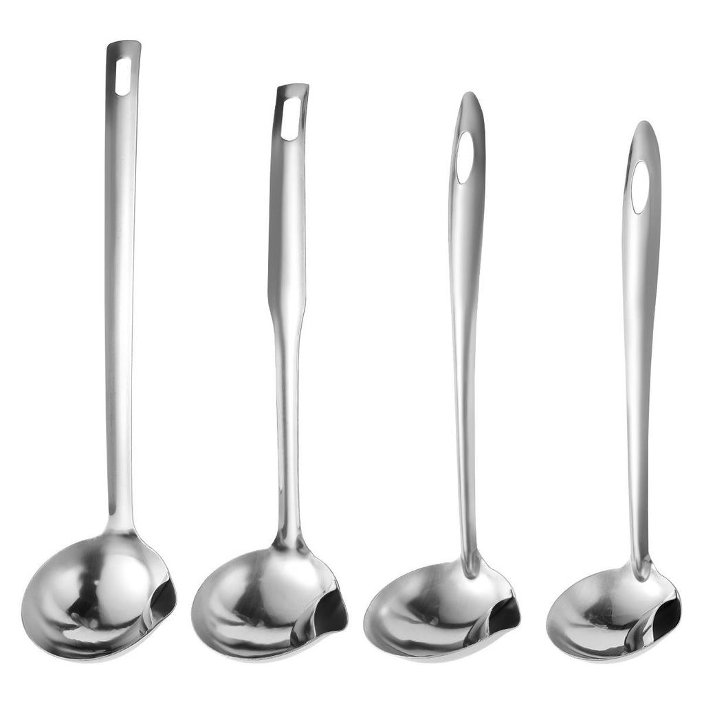 Stainless Steel Oil Separator Ladle - Kitchen Utensil for Skimming, Filtering, and Hot Pot Use