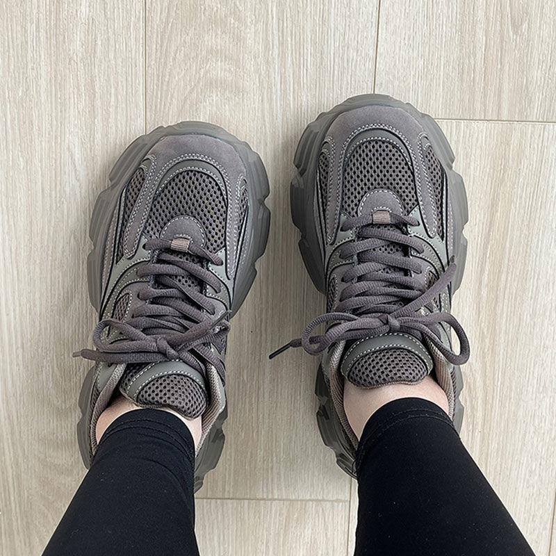 Sports shoes for women 2025 new versatile breathable lace up casual shoes versatile sports trendy shoes