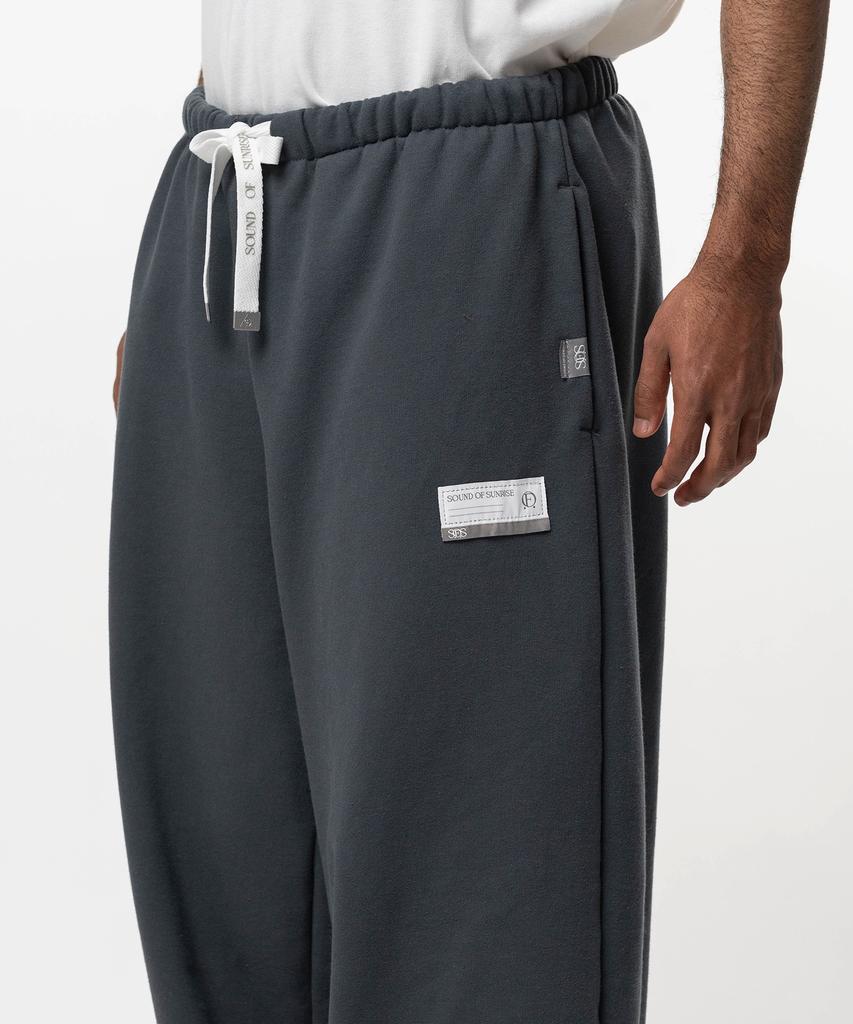 Saundeuobeuseonlaijeu Standard Sweatpants Gray