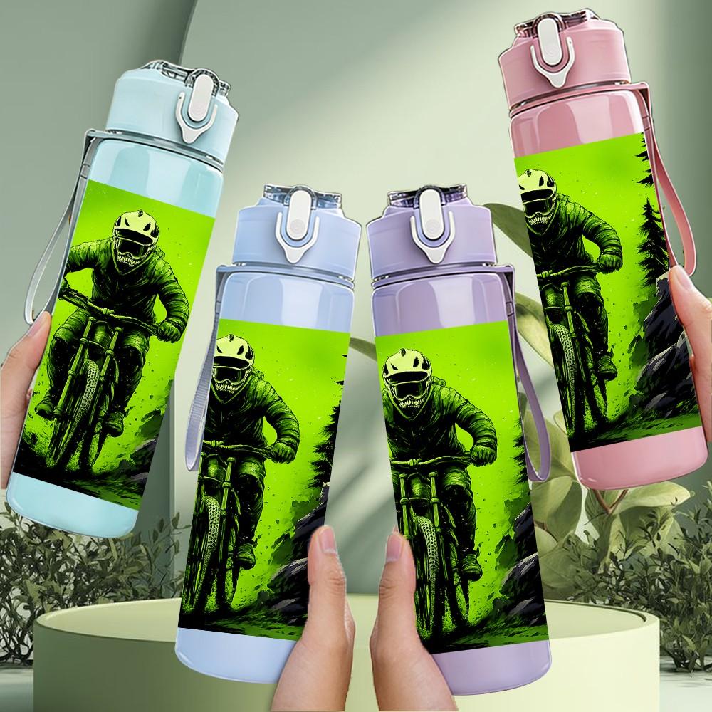 1PC Mountain Biker Silhouette 750ml Color Plastic Sports Water Bottle Leakproof Flip Straw Lid Suitable for Sports Office Home Use