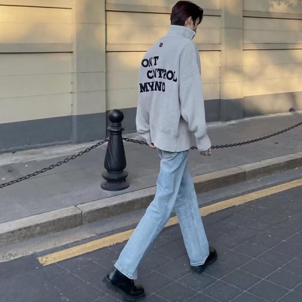 Mid-waist Guochao micro-elastic hip-hop graffiti skateboard high street new quality micro-pull jeans trend