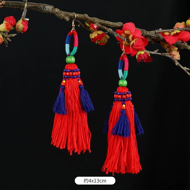 Retro Contrasting Pom-pom Earrings, Exaggerated Personality, Bohemian Vacation Long Fringed Temperament Earrings for Women