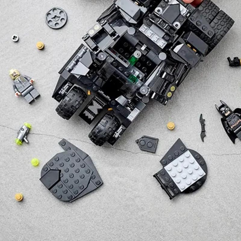 LEGO DC Batman Batmobile Tumbler: Scarecrow Showdown Building Blocks 76239