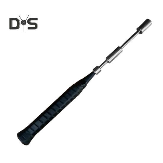 

Тренажер для замаха в бадминтоне Реалистичный дизайн ручки ракетки Металлическая конструкция Тренажер для замаха в бадминтоне чёрный