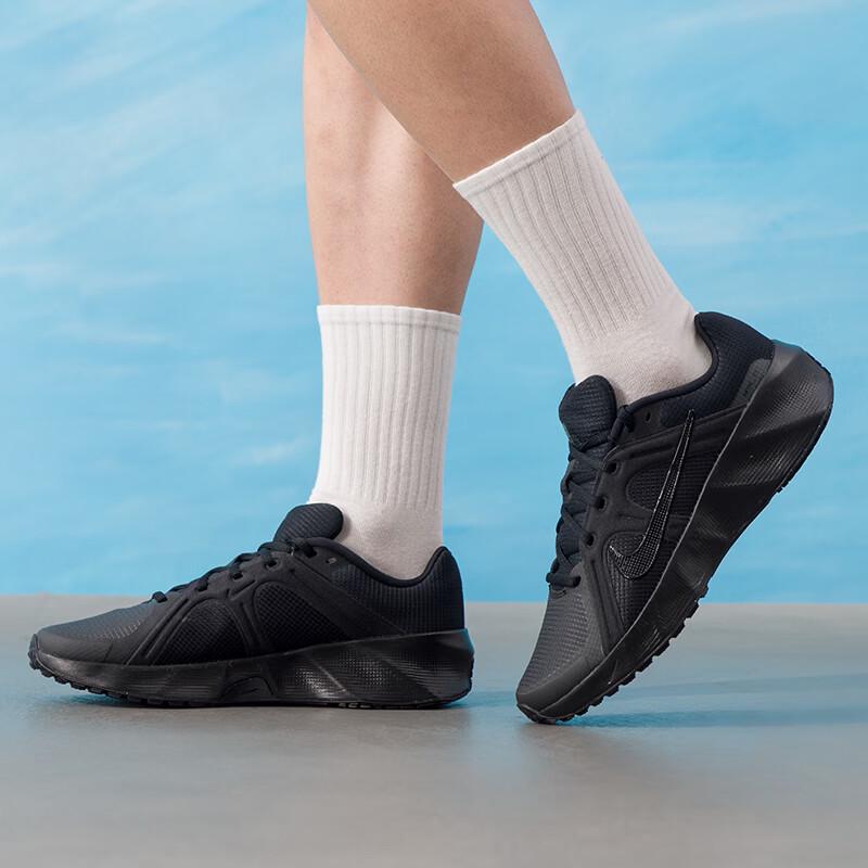 NIKE Men's METRO TEK Casual Sneakers