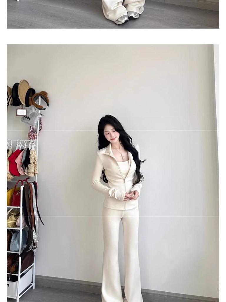 Korean Style Women's White Yoga Suit: Stand-up Collar Jacket & Flare Pants - Early Autumn 2025 Collection