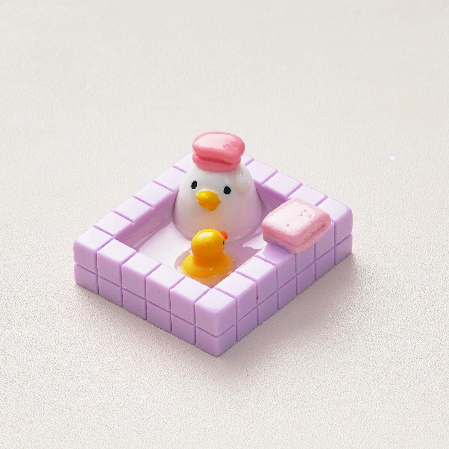 

Кавайные фигурки уток для купания, мультяшные утки, замачиваемые в горячих источниках, смоляные миниатюры, украшения для микропейзажа 4x3.5cm светло-фиолетовый