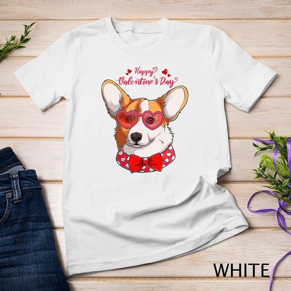 

Welsh Corgi Face Heart Glasses Cute Valentines Day Dog Gift Unisex T-shirt XL