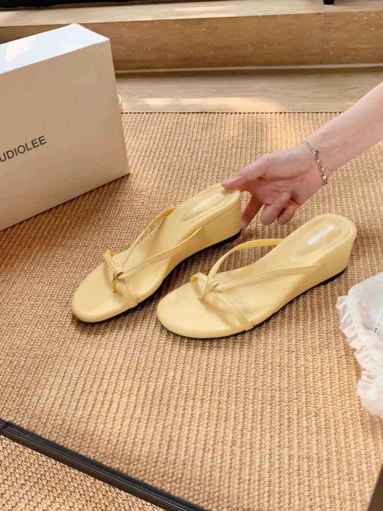 Grape Mother Studiolee Heel Height 6cm~ French Toe Fairy Wind Outside Wearing Thin Band Slope Heel Cool Slippers Summer