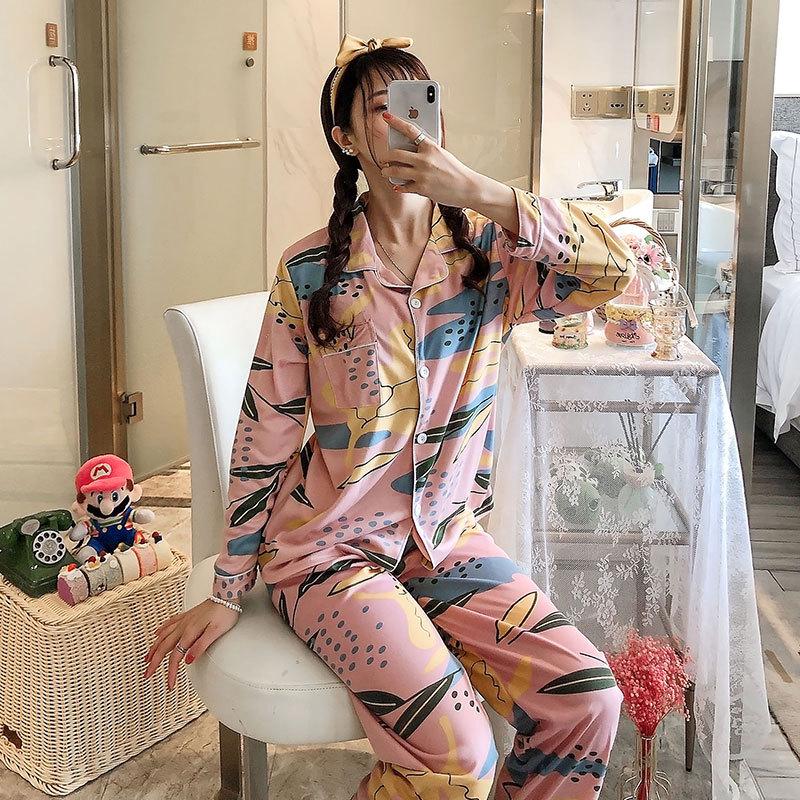 Middle-Aged Mom Long Sleeve Pajamas - Green Plant Series Cardigan, Loose Plus Size Home Set for Women, Spring/Autumn.