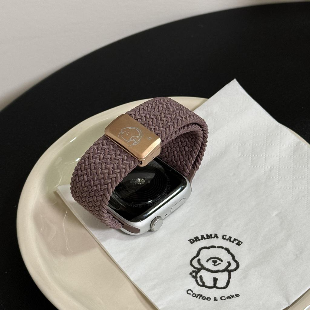 Geflochtenes Music Puppy-Uhrenarmband für die Apple Watch Series 5–9 und SE