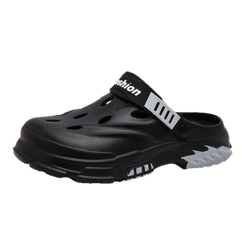 Hole shoes 2025 summer new outdoor two wear bag head slippers trend refreshing sandals travel wading beach shoes