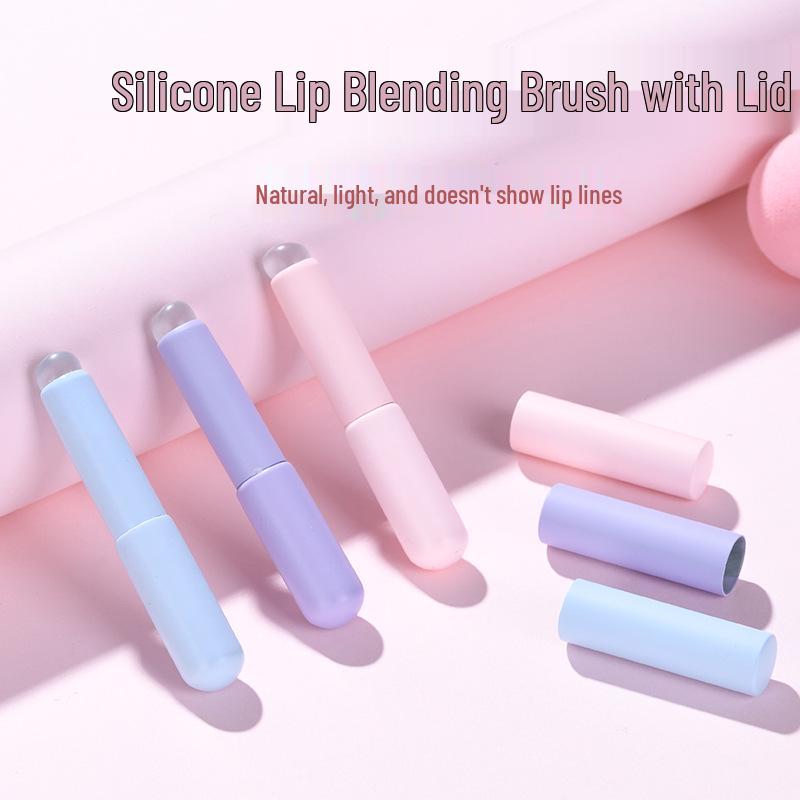 Portable Silicone Lip Brush with Cap - Perfect for Lips, Concealer, Blending, and Beginner Makeup Applications