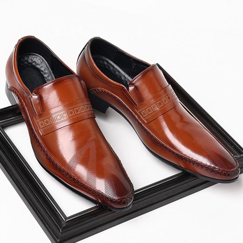 

британия Мужские лоферы Джентльмена Остроносые Черные Желтые Лакированная кожа Формальные Свадебные Выпускной Бал Платье Возвращение Домой Обувь Zapatos Hombre 38