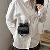 Women's crossbody bag, elegant chain shoulder bag, bow-knot small handbag, multi-functional commuting versatile casual fashionable small square bag