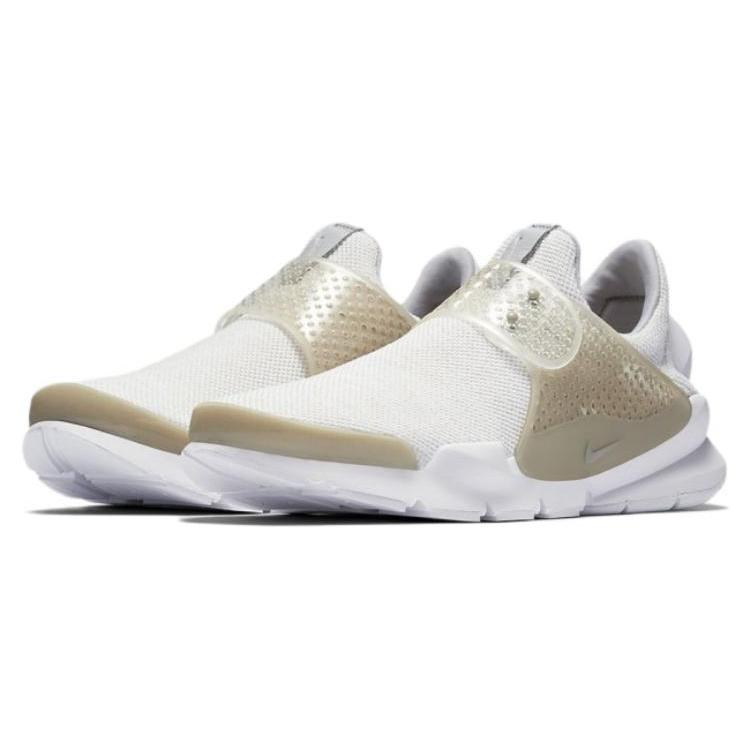 Nike Sock Dart Sail Cobblestone 911404-100