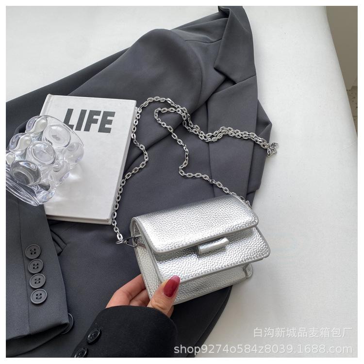 Chain small bag women's bag new 2025 summer explosion mini messenger bag fashionable small fresh shoulder small square bag